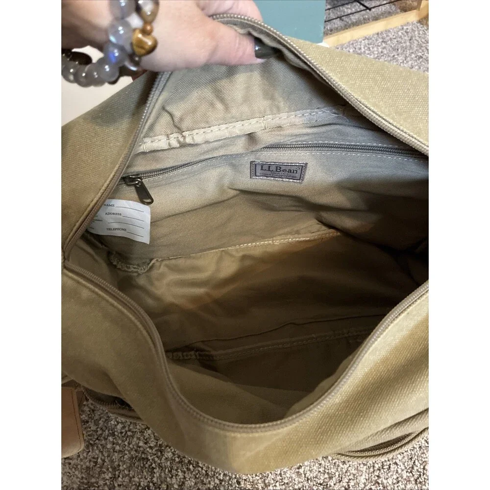 LL Bean Canvas Messenger Bag Medium Khaki Green Gorpcore Goblincore Vintage
